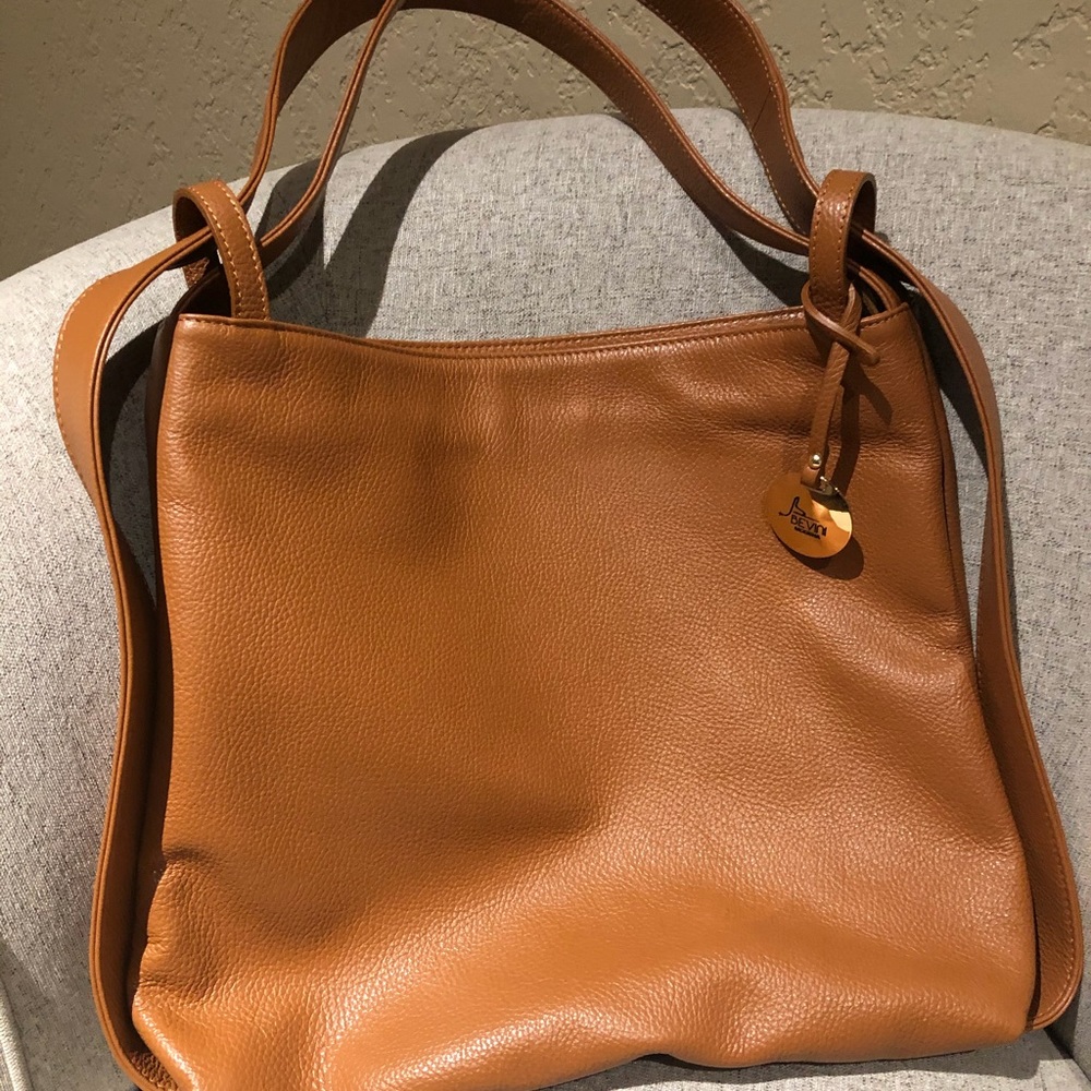 Bevini Modena Leather Shoulder Bag & Backpack